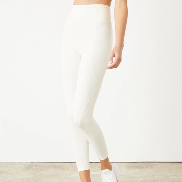 Le Ore Lucca High Rise Legging in Canvas - Picture 2 of 7